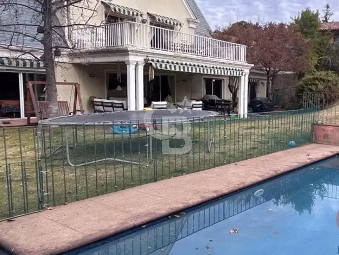 Oportunidad, Excelente casa Las Pataguas