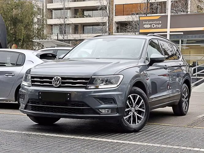 VOLKSWAGEN TIGUAN 2019