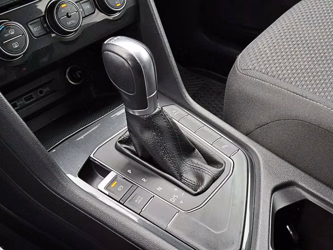 VOLKSWAGEN TIGUAN 2019
