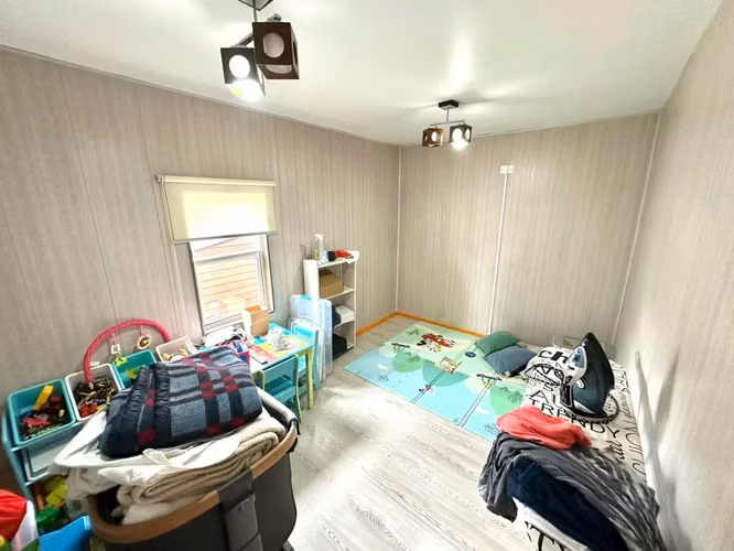 CASA DE 3 PISOS 6 DORM EN CONDOMINIO RÍO VALDIVIA - Imagen 11