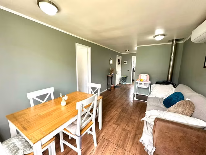 CASA DE 3 PISOS 6 DORM EN CONDOMINIO RÍO VALDIVIA - Imagen 3