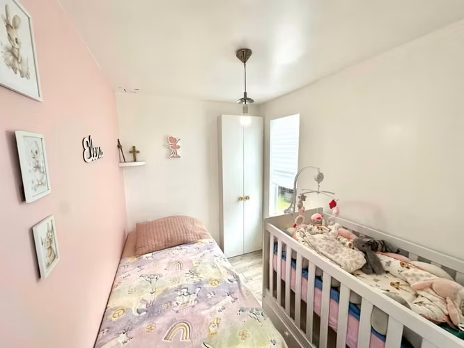 CASA DE 3 PISOS 6 DORM EN CONDOMINIO RÍO VALDIVIA - Imagen 15