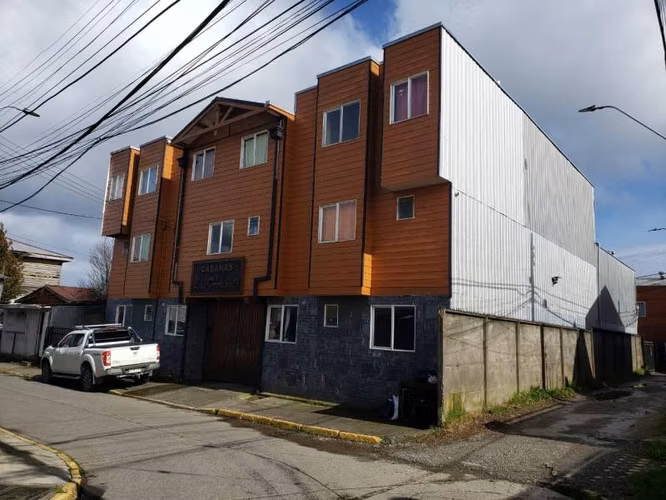 COMPLEJO DE 16 CABAÑAS EN PLENO CENTRO 29HAB 16B VALDIVIA