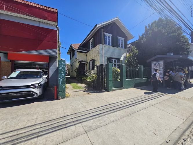 GRAN CASONA NO PATRIMONIAL EN VENTA VALDIVIA