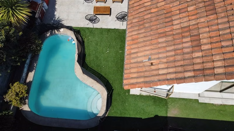 Casa en venta de 5 dorm, 4 baños, piscina en La Reina - Imagen 3