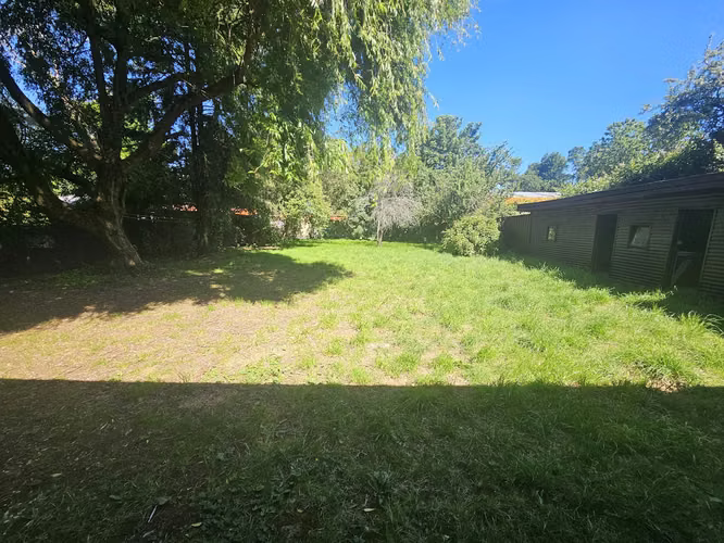 EN ARRIENDO CASA SALIDA SUR 2000 MTS DE TERRENO