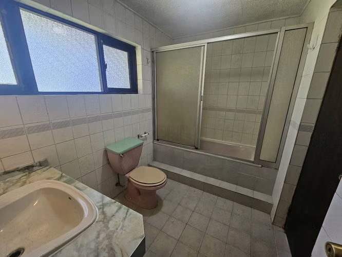 EN ARRIENDO CASA SALIDA SUR 2000 MTS DE TERRENO