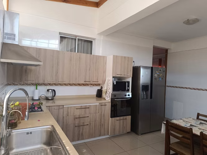 GRAN OPORTUNIDAD CASA ESQUINA EN EXCELENTE ESTADO SECTOR SUR ANTOFAGASTA COVIEFI