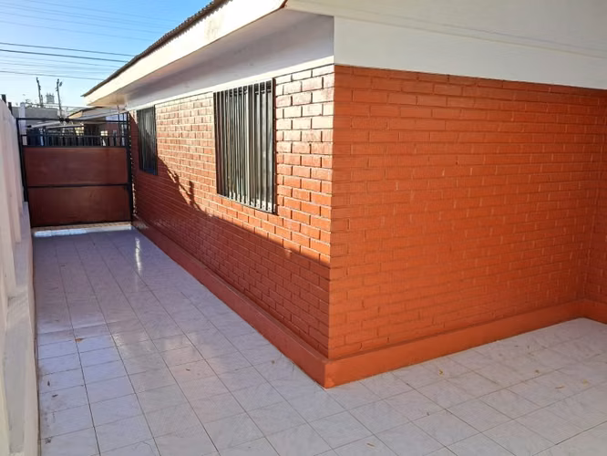 SE VENDE CASA EN SECTOR JUMBO