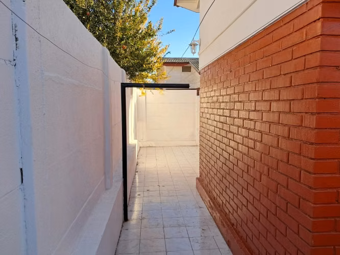 SE VENDE CASA EN SECTOR JUMBO