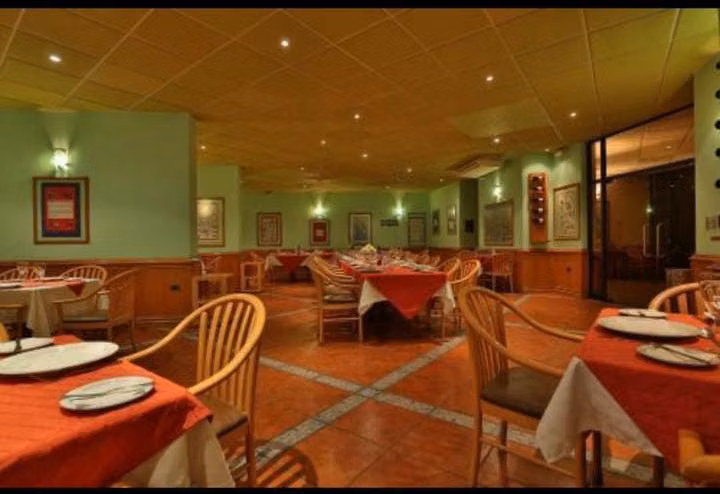SE ARRIENDA O VENDE HERMOSO HOTEL MIRAMONTI