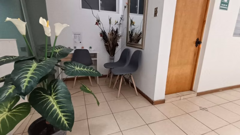 SE ARRIENDA HOSTAL PARA EMPRESA