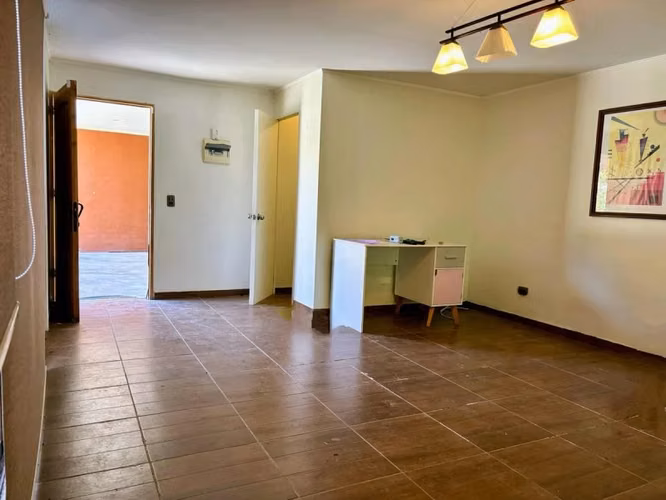 HERMOSA CASA EN VENTA CON PROD.DE PALTAS ACTIVA - QUILLOTA