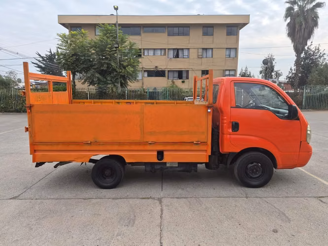 KIA Frontier 2.5 Diesel año 2011 - Lista para trabajar