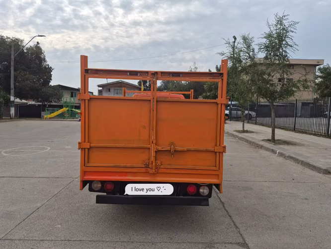 KIA Frontier 2.5 Diesel año 2011 - Lista para trabajar