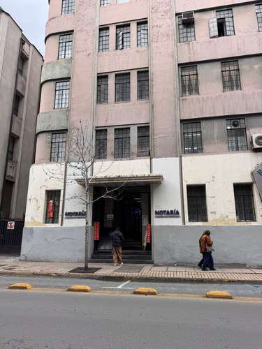Oficina Profesional en Barrio Cívico | Santiago Centro | Lista para Usar