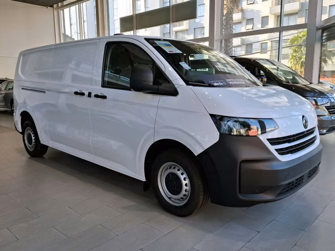 VOLKSWAGEN TRANSPORTER 2026