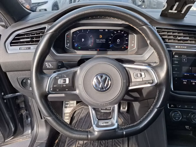 VOLKSWAGEN TIGUAN 2022
