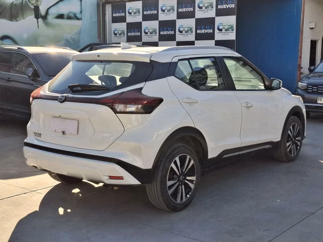 NISSAN KICKS 2024