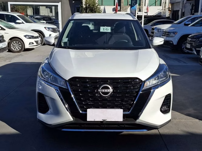 NISSAN KICKS 2024