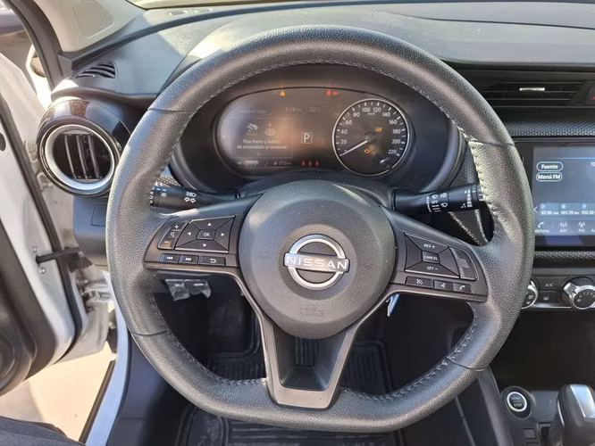 NISSAN KICKS 2024