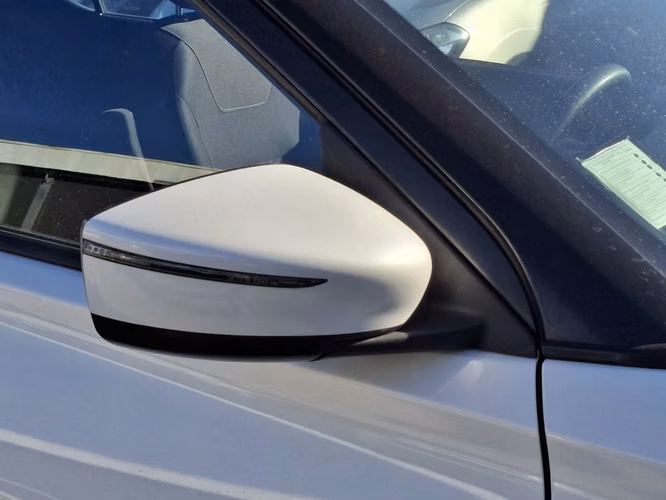 NISSAN KICKS 2024