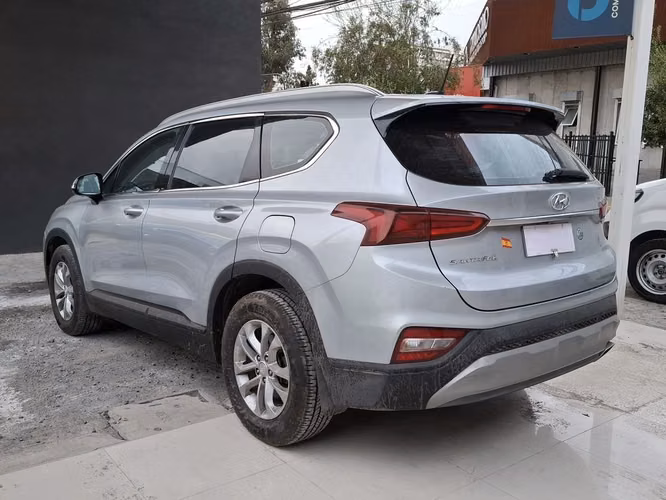HYUNDAI SANTA FE 2019