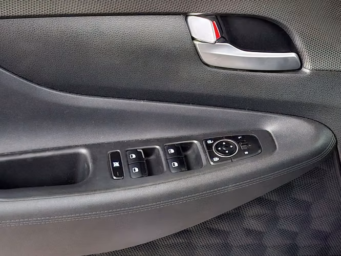 HYUNDAI SANTA FE 2019