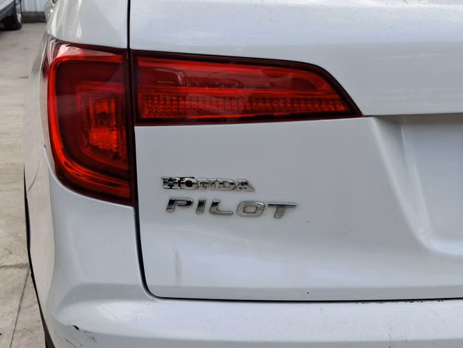 HONDA PILOT 2018