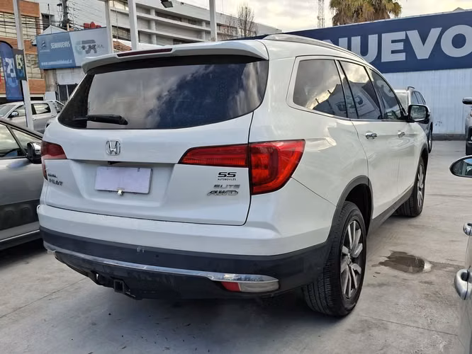 HONDA PILOT 2018