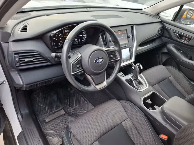 SUBARU OUTBACK 2022