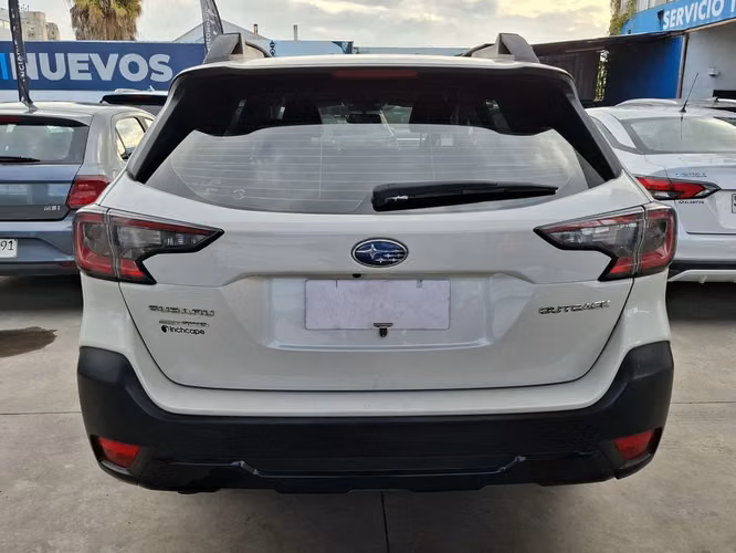 SUBARU OUTBACK 2022