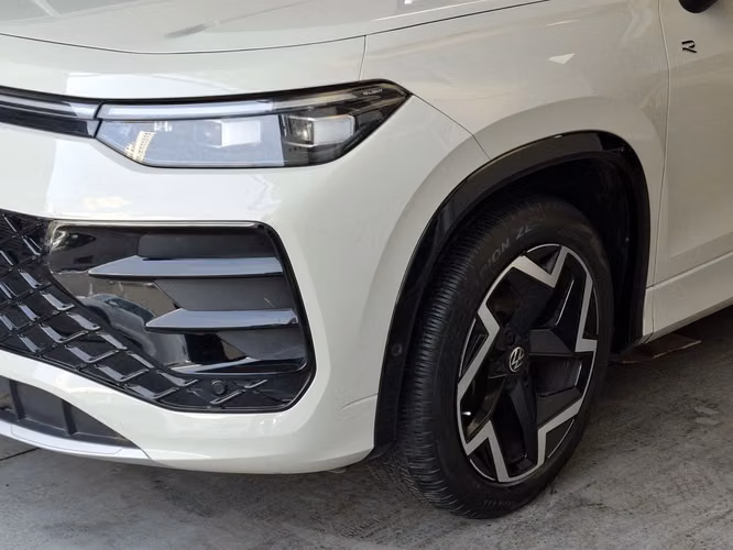 VOLKSWAGEN TIGUAN 2026