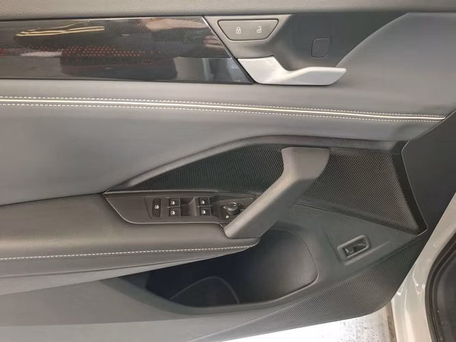 VOLKSWAGEN TIGUAN 2026