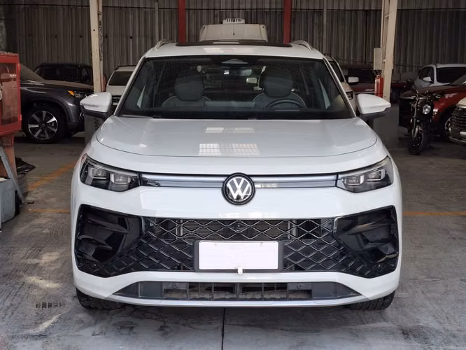 VOLKSWAGEN TIGUAN 2026