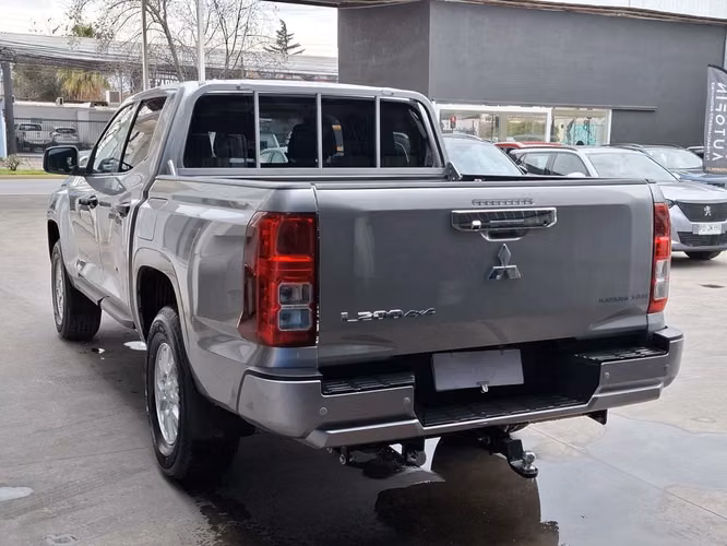 MITSUBISHI L200 2026
