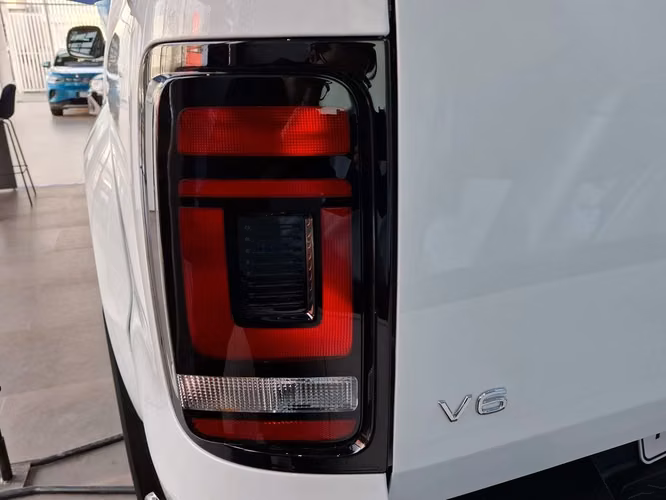 VOLKSWAGEN AMAROK 2026