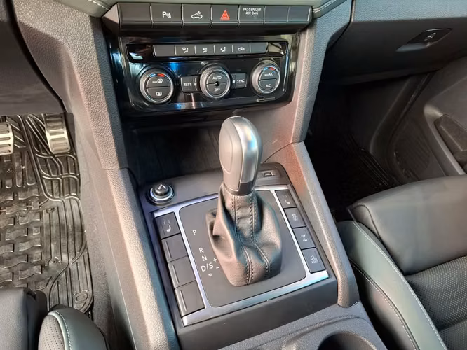 VOLKSWAGEN AMAROK 2026