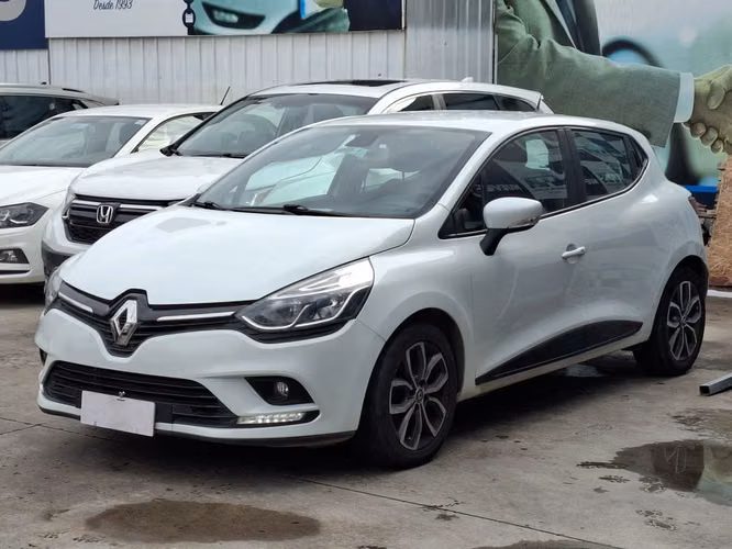 RENAULT CLIO 2019