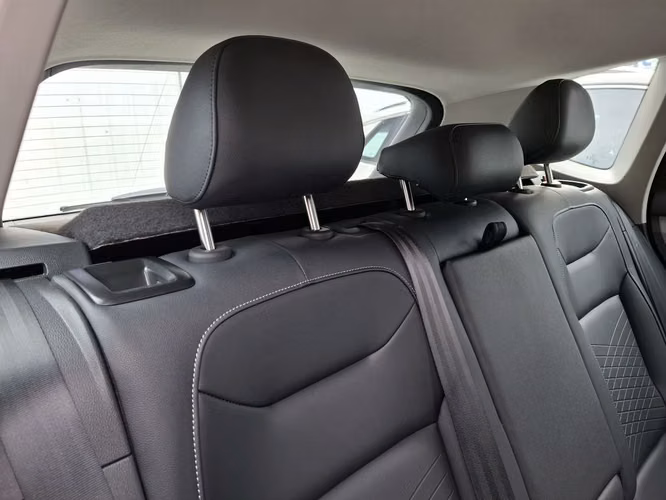 VOLKSWAGEN TAOS 2026