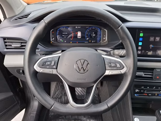 VOLKSWAGEN TAOS 2026