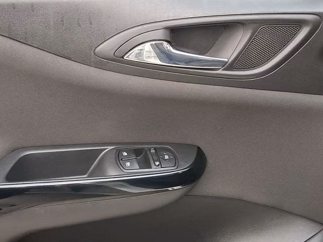 OPEL CORSA 2018