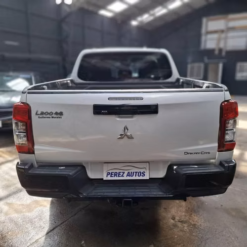 Mitsubishi L200 Dakar CRS 2.2 4x4 2024