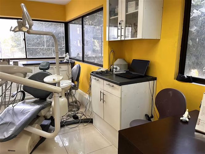 Clinica Dental 100% operativa Venta Derecho a Llave