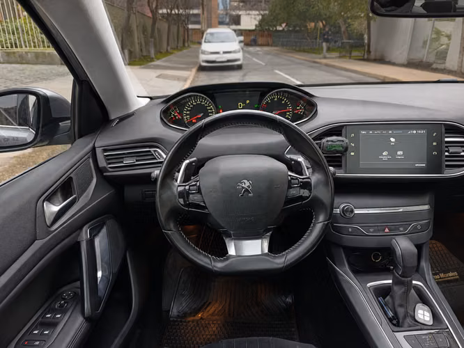 PEUGEOT 308 FELINE - 2021 | 2873