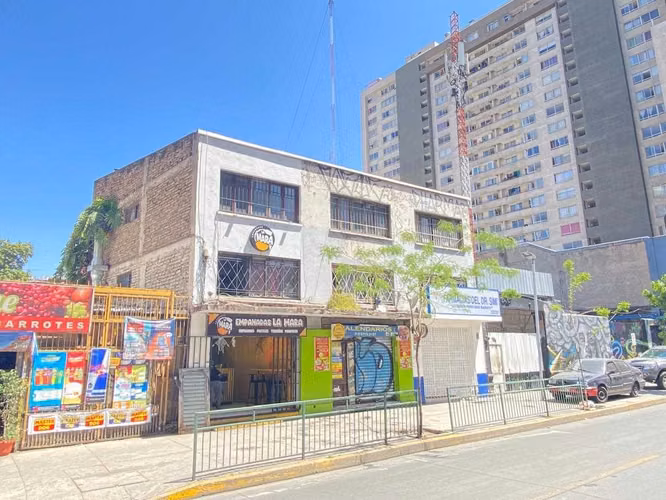 OPORTUNIDAD Edificio de 3 locales de renta - Imagen 2