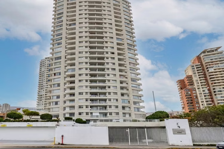 Edificio Costanera Huayquique III