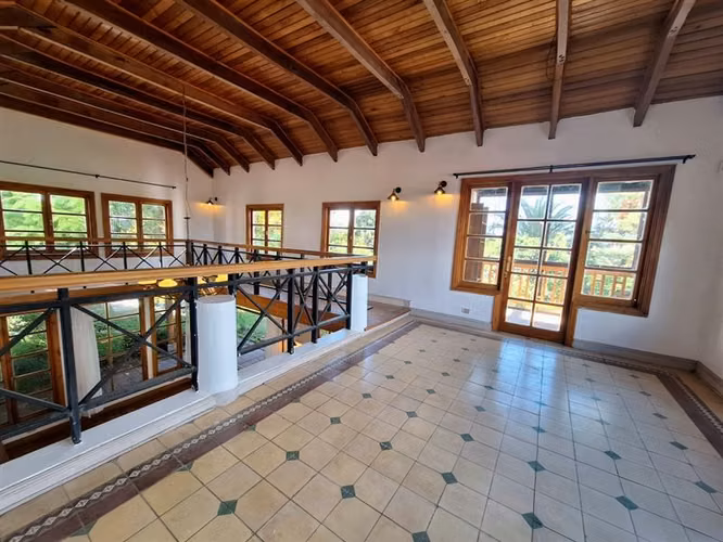 Casa en venta de 4 dorm. en Malloa