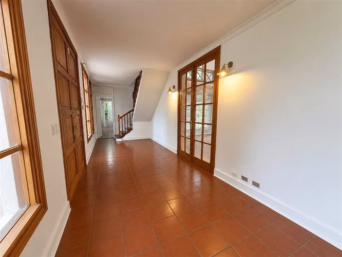 Casa en venta de 4 dorm. en Malloa