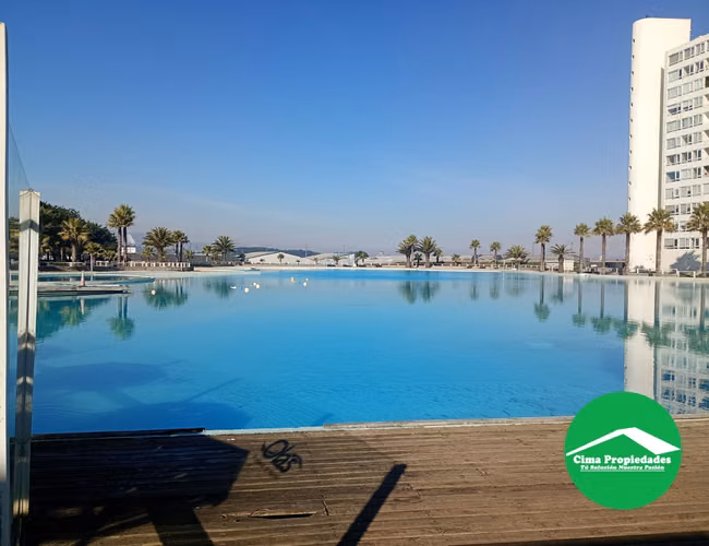 Venta Departamento en San Pedro: Laguna, Piscina y Tenis